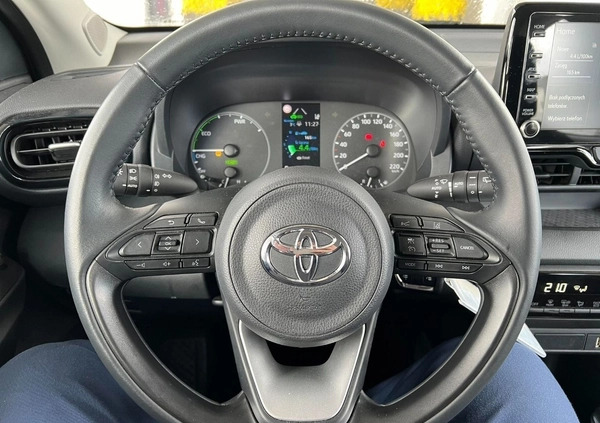 Toyota Yaris cena 84900 przebieg: 15026, rok produkcji 2022 z Mława małe 301